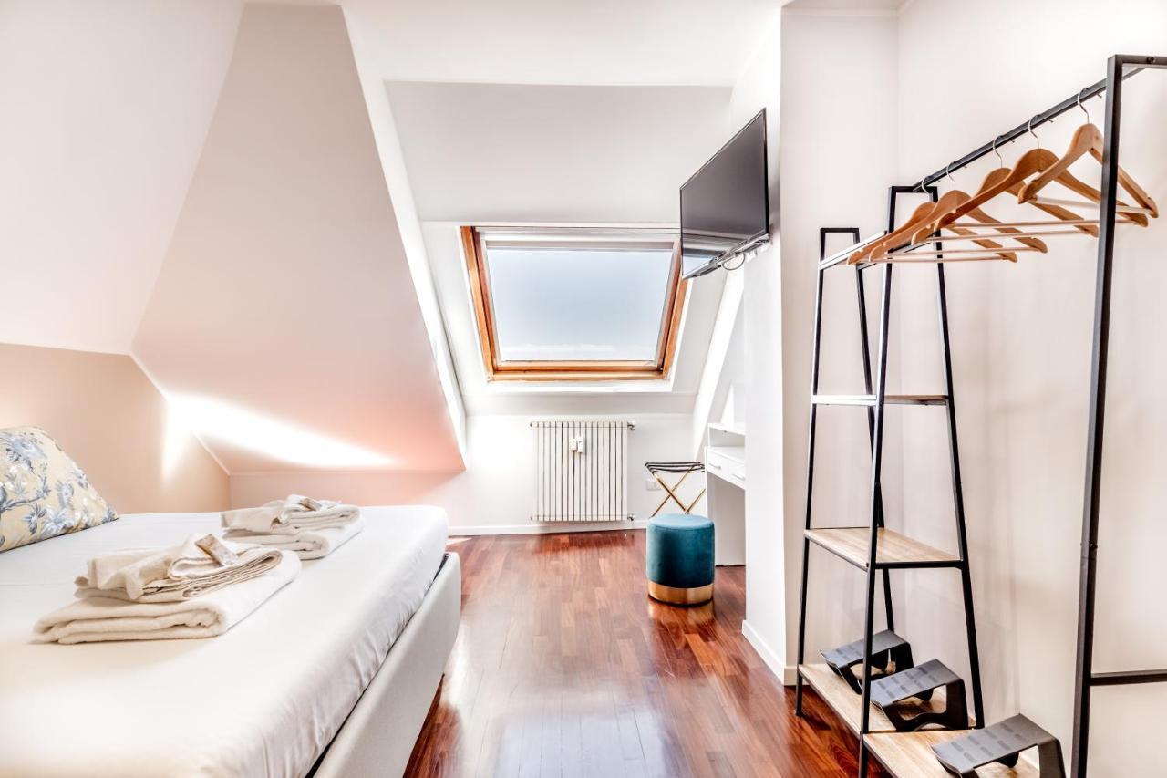 Bbhome Penthouse Bright And Elegant Metro Conca D'Oro Rome Exterior photo